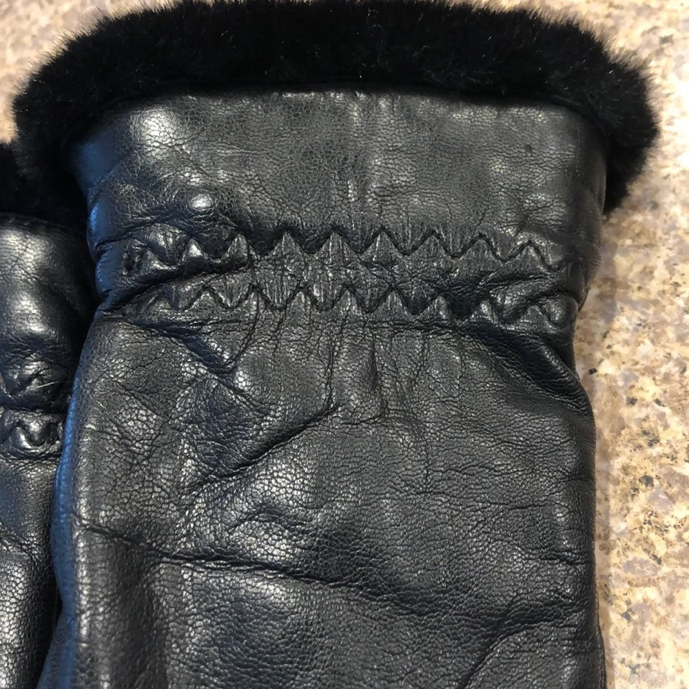 Vintage Fownes Black Leather Gloves Size 7 1/2